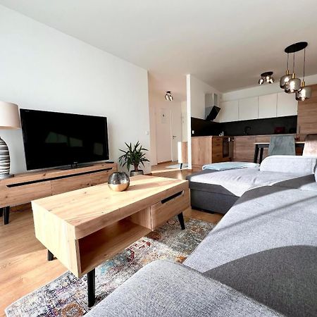 Appartement Ar Albelli House à Košice Extérieur photo